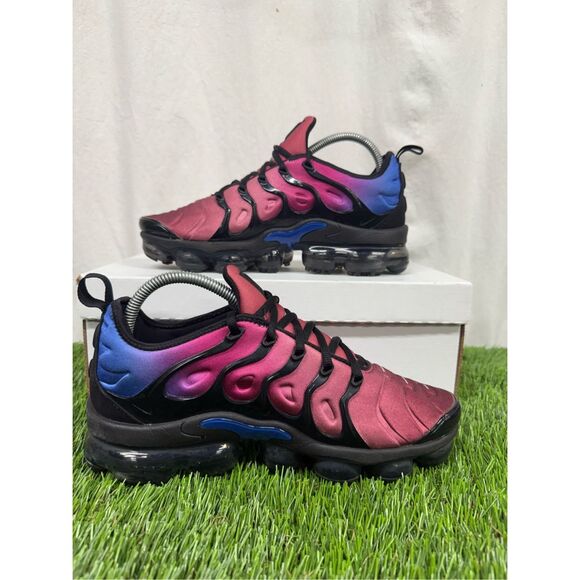 Nike Women’s Air Vapormax Plus Hyper Violet AO4550-001 size 9 - Picture 3 of 16